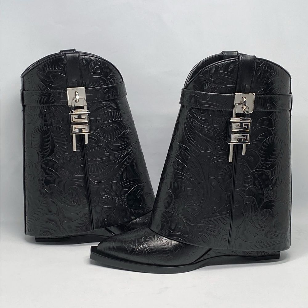 Givenchy Shark Lock Cowboy Ankle Boots In Western Leather size 39 - Picture 8 of 16